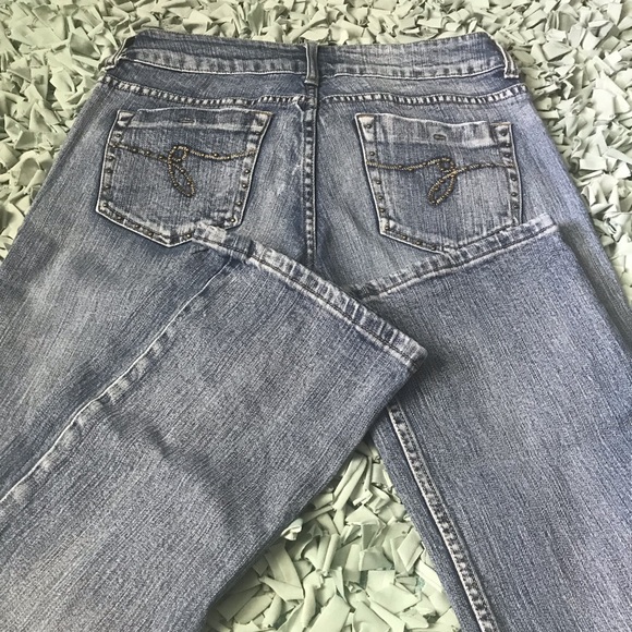 Guess Women’s Boot Cut Jeans - Picture 7 of 8
